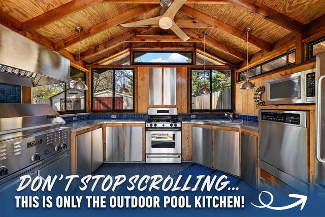 8201 Cherry Valley Avenue, Caledonia, MI 49316