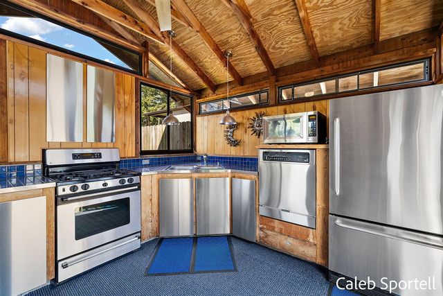 8201 Cherry Valley Avenue, Caledonia, MI 49316