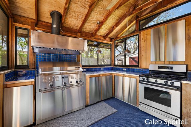 8201 Cherry Valley Avenue, Caledonia, MI 49316