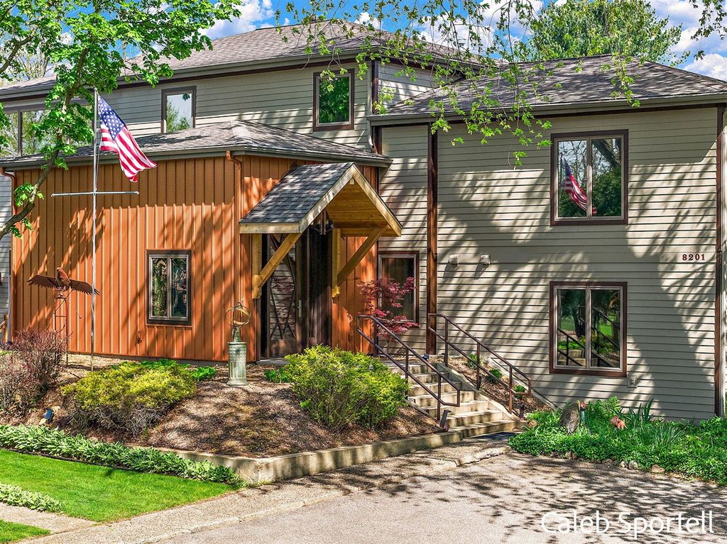 8201 Cherry Valley Avenue, Caledonia, MI 49316