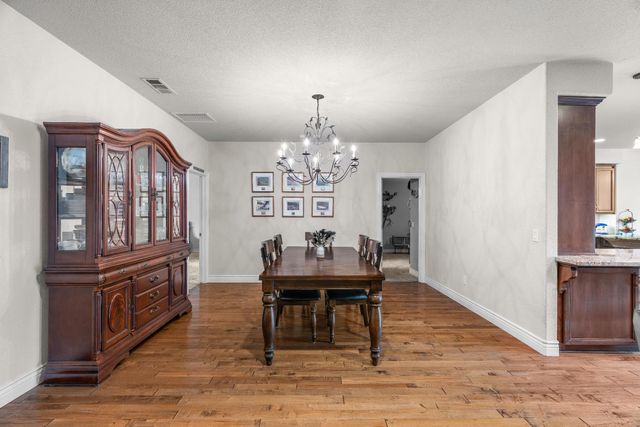 4817 E Morada Ln, Stockton, CA 95212