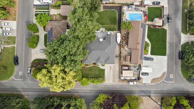 4817 E Morada Ln, Stockton, CA 95212