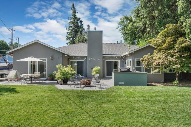 4817 E Morada Ln, Stockton, CA 95212