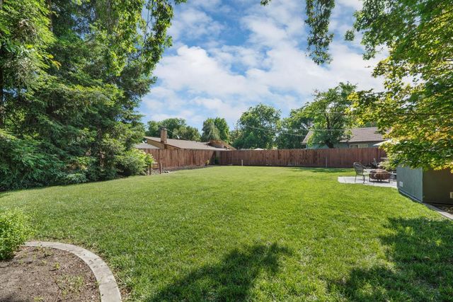 4817 E Morada Ln, Stockton, CA 95212