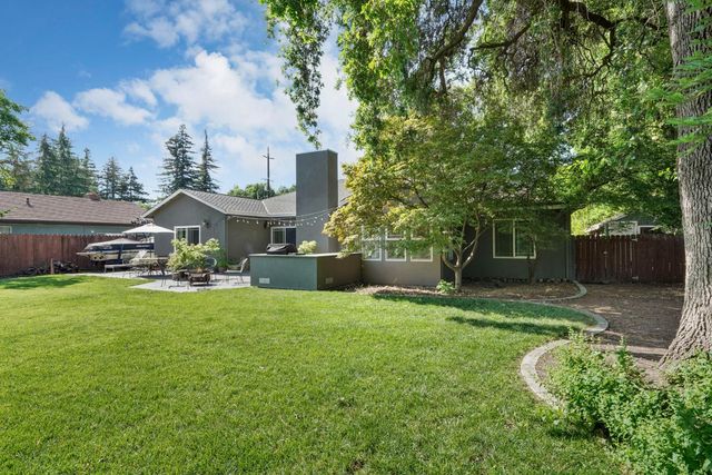 4817 E Morada Ln, Stockton, CA 95212