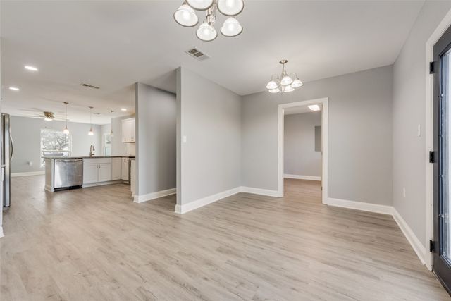 609 E Morton Street, Denison, TX 75021