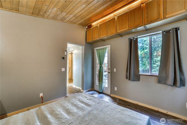 1671 E Sunset Hill Road, Shelton, WA 98584