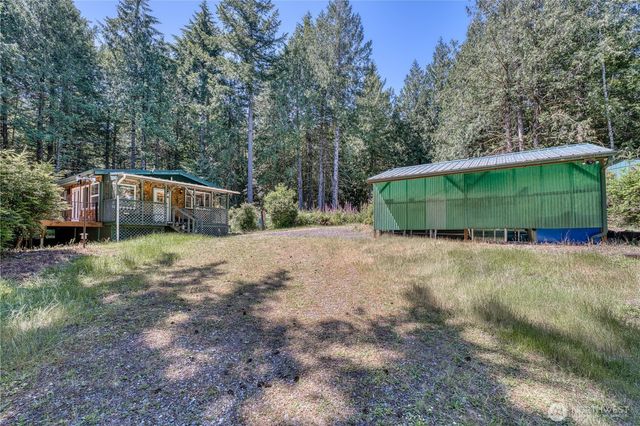 1671 E Sunset Hill Road, Shelton, WA 98584