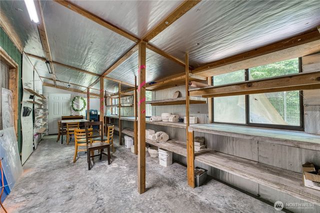 1671 E Sunset Hill Road, Shelton, WA 98584