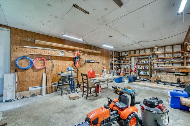1671 E Sunset Hill Road, Shelton, WA 98584