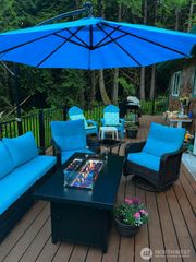 1671 E Sunset Hill Road, Shelton, WA 98584