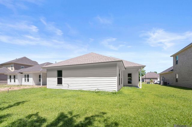 12063 Clare Ct, Geismar, LA 70734