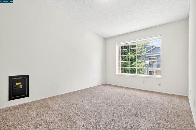 15 Glenwood, Hercules, CA 94547