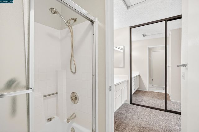 15 Glenwood, Hercules, CA 94547