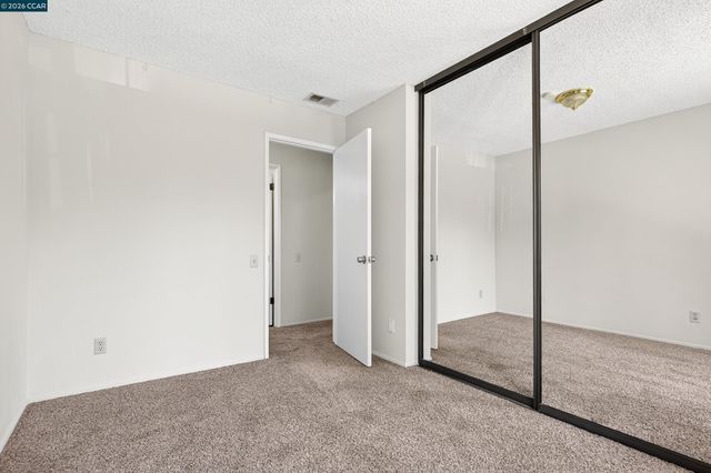 15 Glenwood, Hercules, CA 94547