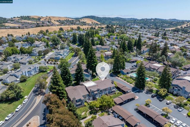 15 Glenwood, Hercules, CA 94547