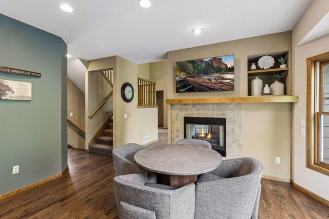 3362 Charleston Drive, Woodbury, MN 55129