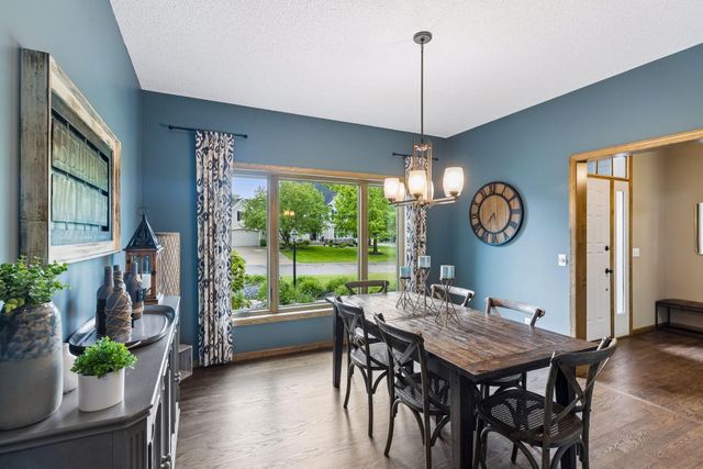 3362 Charleston Drive, Woodbury, MN 55129