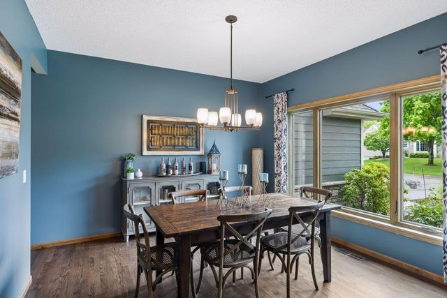 3362 Charleston Drive, Woodbury, MN 55129