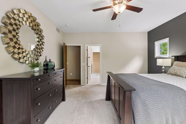 3362 Charleston Drive, Woodbury, MN 55129