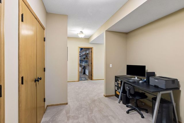 3362 Charleston Drive, Woodbury, MN 55129
