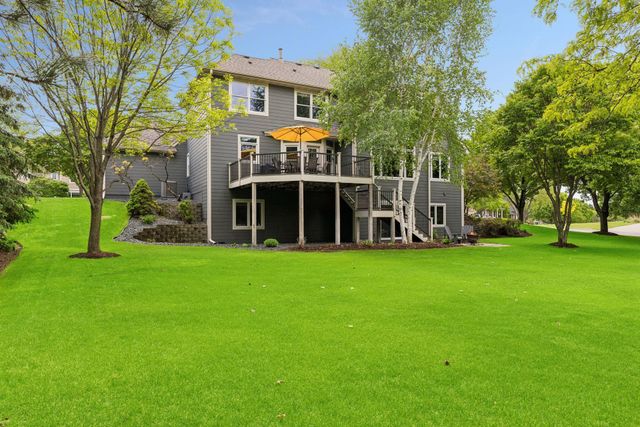 3362 Charleston Drive, Woodbury, MN 55129