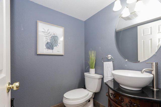 1740 Brentwood Court, Hollister, CA 95023