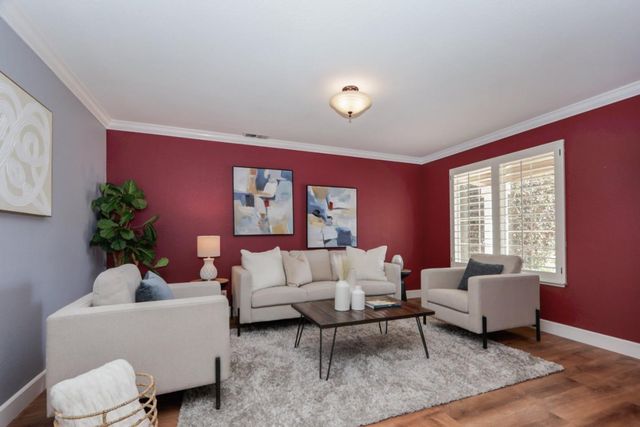 1740 Brentwood Court, Hollister, CA 95023