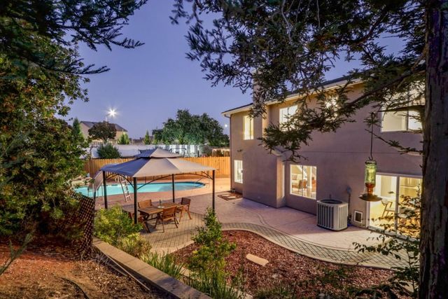 1740 Brentwood Court, Hollister, CA 95023