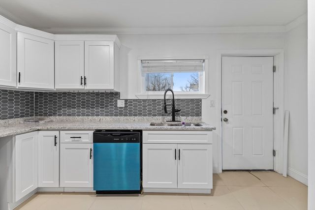 14 South Fairview, Johnston, RI 02919