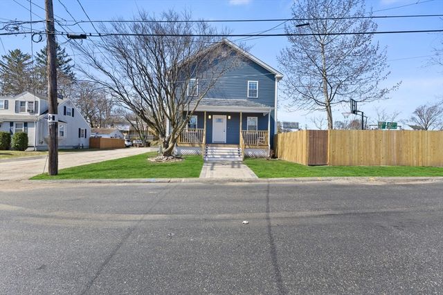 14 South Fairview, Johnston, RI 02919