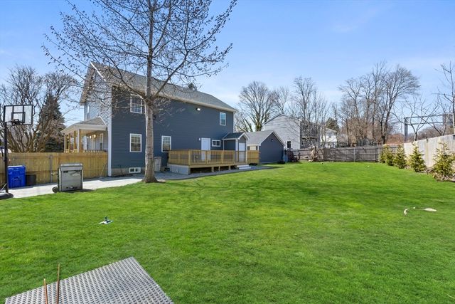 14 South Fairview, Johnston, RI 02919