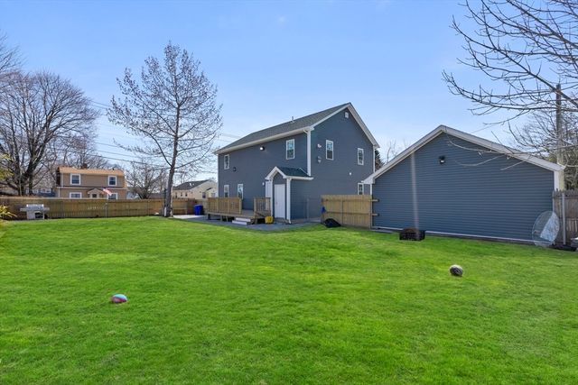 14 South Fairview, Johnston, RI 02919