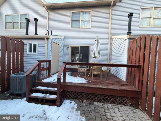 5412 OXFORD DR, Mechanicsburg, PA 17055