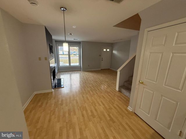 5412 OXFORD DR, Mechanicsburg, PA 17055