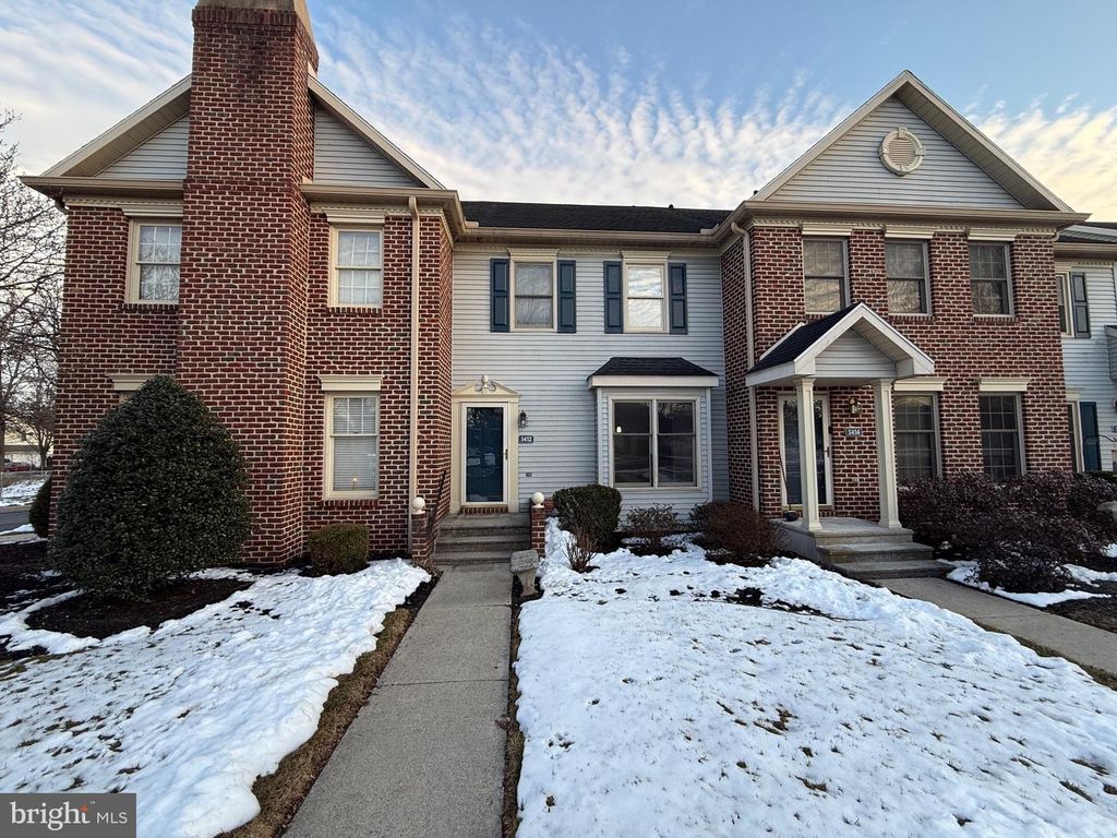 5412 OXFORD DR, Mechanicsburg, PA 17055