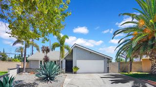 902 W Alpine, Santa Ana, CA 92707