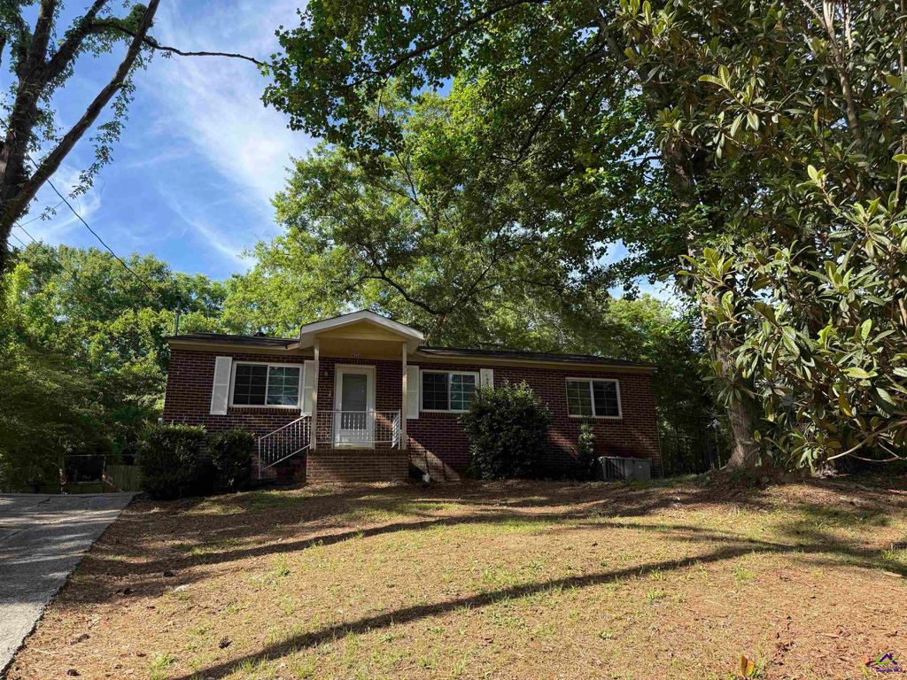 406 Ward Street, Warner Robins, GA 31093