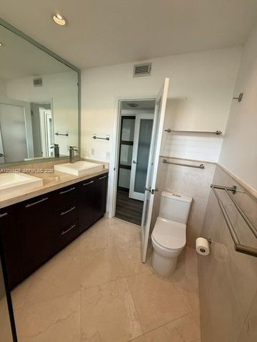 1047 NE 84th St, Miami, FL 33138