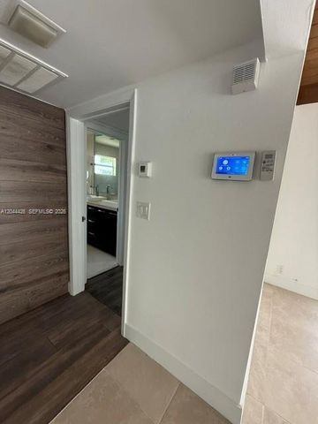 1047 NE 84th St, Miami, FL 33138