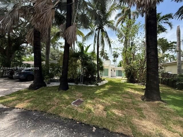 1047 NE 84th St, Miami, FL 33138