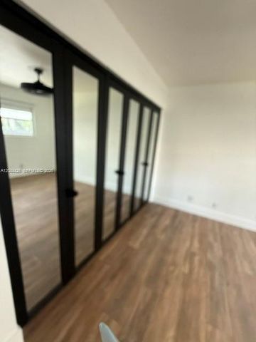 1047 NE 84th St, Miami, FL 33138
