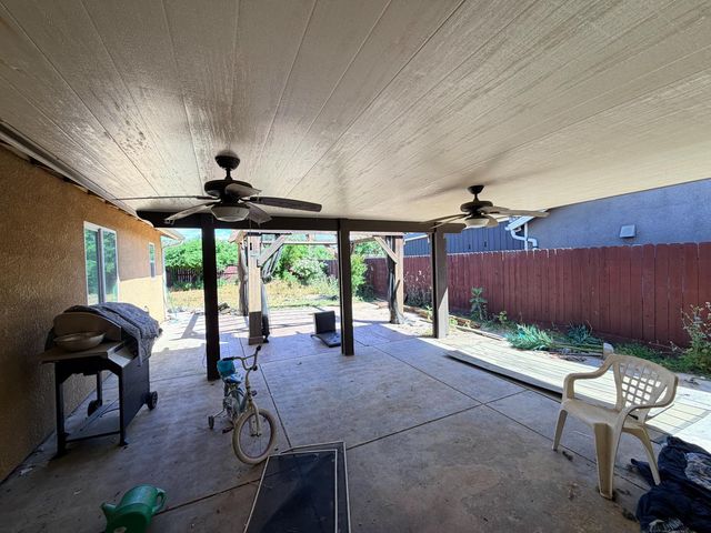 4648 W Harvard Avenue, Fresno, CA 93722