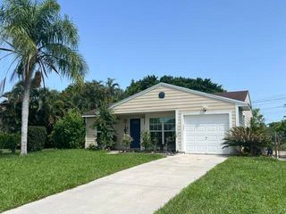 9145 Chrysanthemum Drive, Boynton Beach, FL 33472