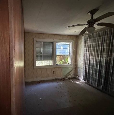 2026 SEMINOLE BOULEVARD S, St Petersburg, FL 33705