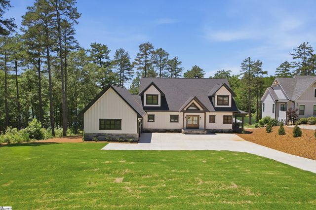 640 Crooked Trace Lane, Seneca, SC 29672