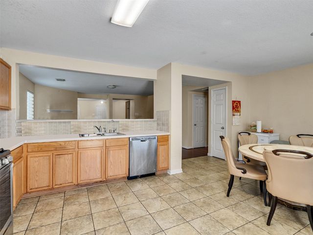 13107 Dawn Hollow Lane, Houston, TX 77072