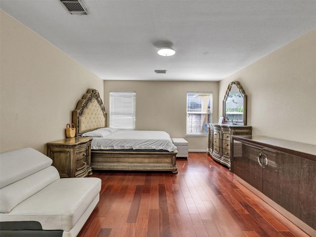 13107 Dawn Hollow Lane, Houston, TX 77072