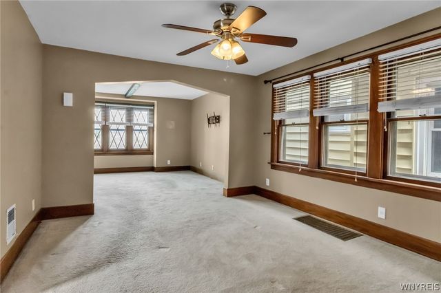 2549 Genesee Street, Cheektowaga, NY 14225