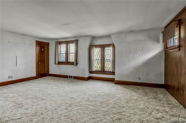 2549 Genesee Street, Cheektowaga, NY 14225